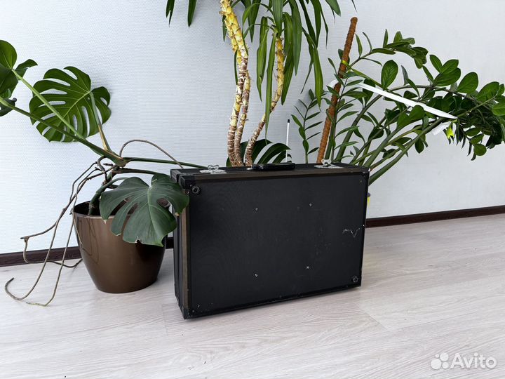 Numark DM950 двухканальный dj микшер