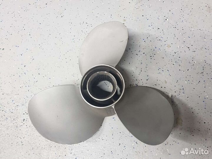 Винт гребной Mercruiser Bravo 3, арт. 823661-20P