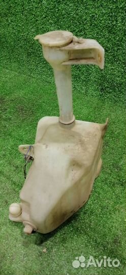 Бачек омывателя Mazda 626 GE(91-96) б\у