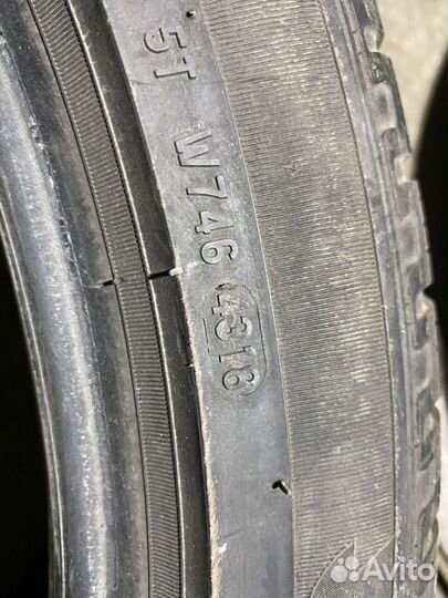 Pirelli Scorpion Winter 305/35 R21