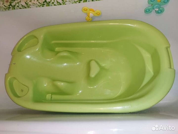 Ванночка для купания с горкой