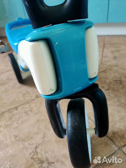 Беговел Chillafish Bunzi