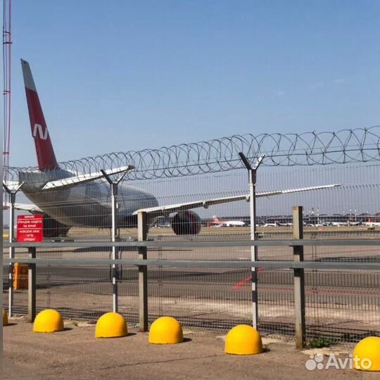 Таможенный брокер