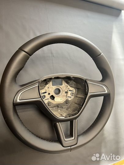 Продам руль Skoda octavia kodiaq rapid под кнопки