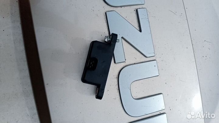 Датчик ускорения Suzuki Grand Vitara 2
