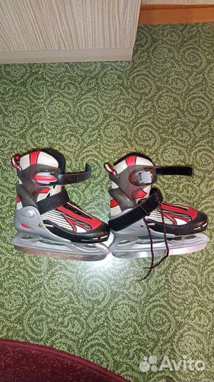 Коньки хоккейные