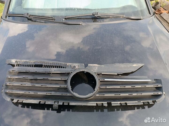 Решётка радиатора Volkswagen Passat b5+