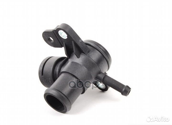 Фланец системы охлаждения VAG TSI 08- 06J121132