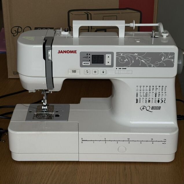 Швейная машина janome PQ300