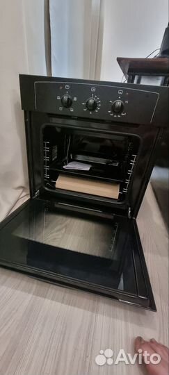 Газовый встраиваемый духовой шкаф