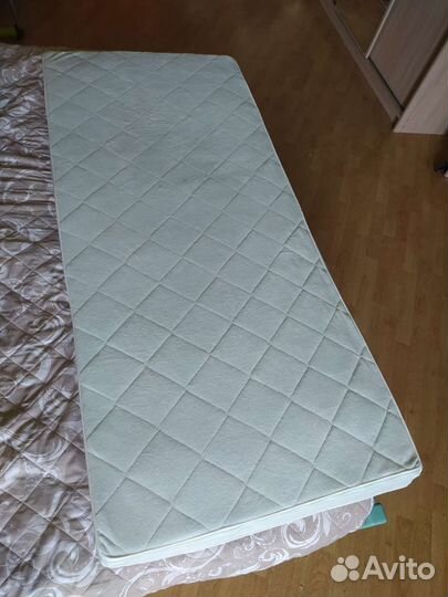 Детская кровать IKEA с матрасом