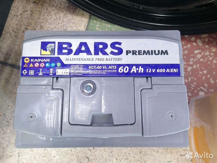 Аккумуляторная батарея 6 ст-60 прям. premium bars