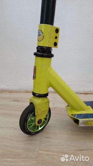 Трюковой самокат