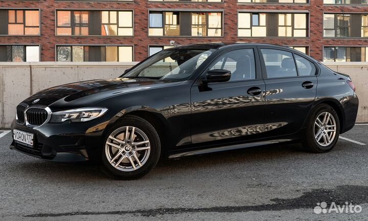 Аренда BMW 3 Серия G20/G21 (2018—2023) от одной минуты в Москве