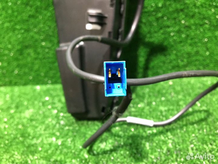 Подушка безопасности сиденья BMW F30