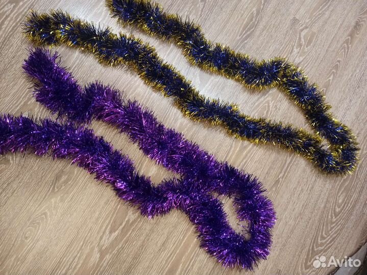 Новогодние игрушки на елку