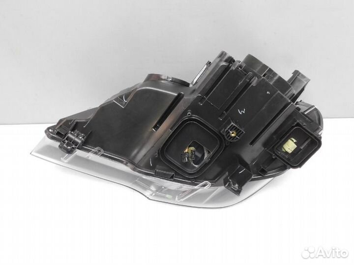 Фара правая BMW X5