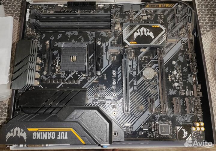 Материнская плата asus tuf gaming B 450 PRO