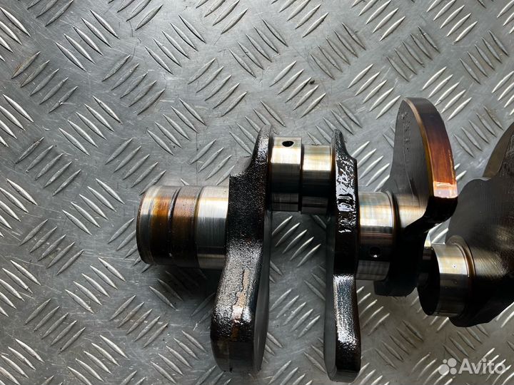 Коленвал Audi A6 2.4 bdw