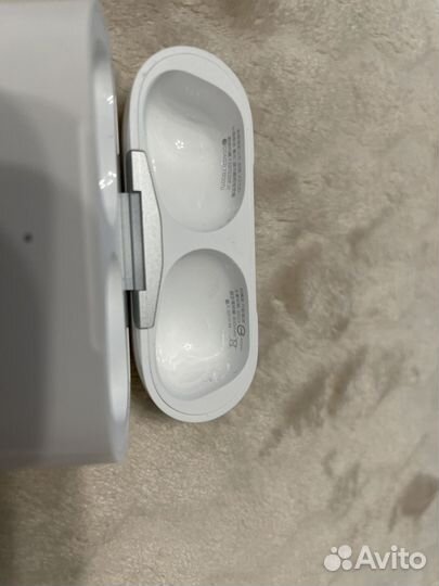 Оригинальный кейс airpods pro 2