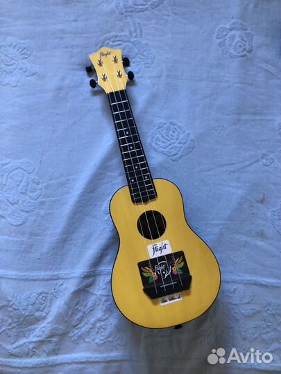 Укулеле flight