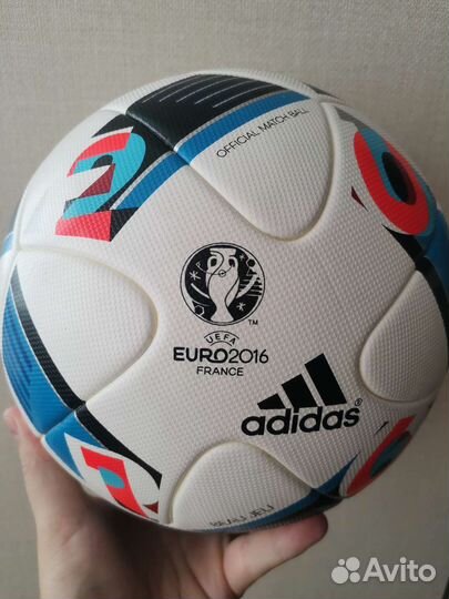 Футбольный мяч Beau Jeu