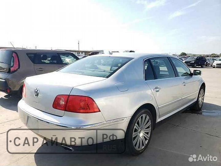 Коллектор впускной Volkswagen Phaeton
