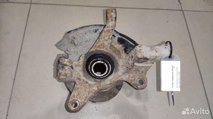 Кулак передний левый Kia Spectra 2 рест. 2008