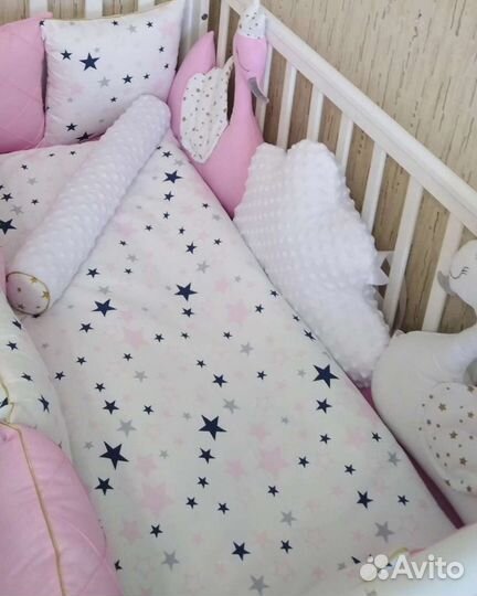 Бортики подушки в детскую кроватку