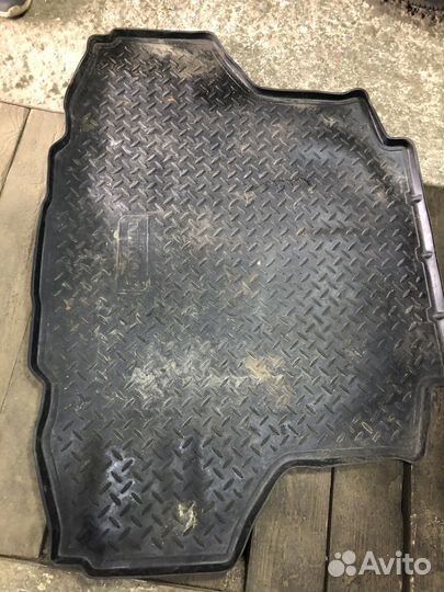 Коврик багажника Mitsubishi Lancer 9