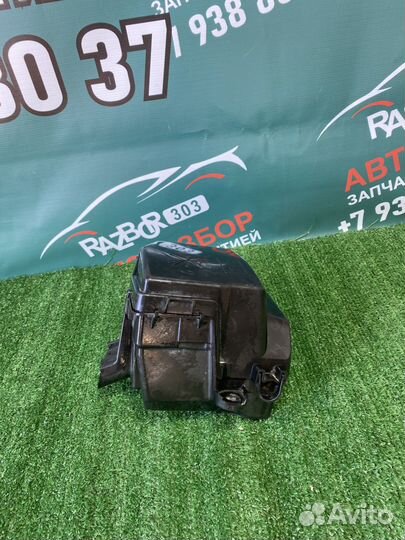 Блок предохранителей веста