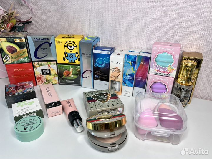 Косметика: кушон, пудра, тональный, праймер