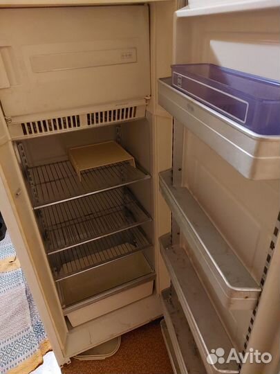 Холодильник ЗИЛ-64, бу, работает