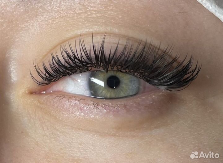 Наращивание ресниц на дому