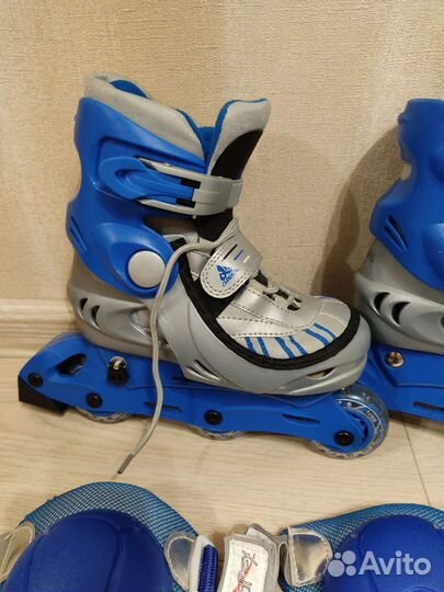 Роликовые коньки р-р 30-33 fantasy с защитой