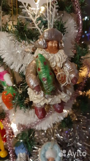 Дедушка с ёлочкой (ватная игрушка)