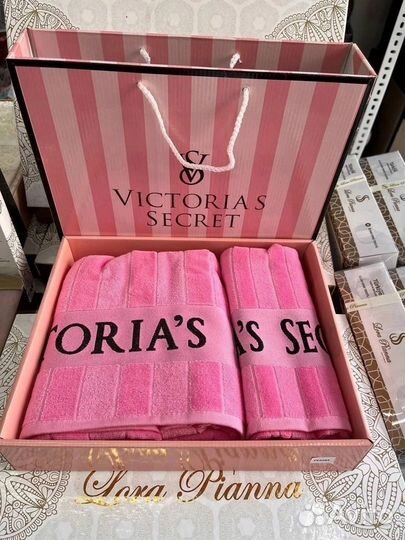 Новый набор полотенец в подарочной упаковке