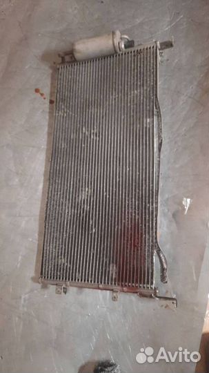 Радиатор кондиционера Kia Magentis рест. 2004