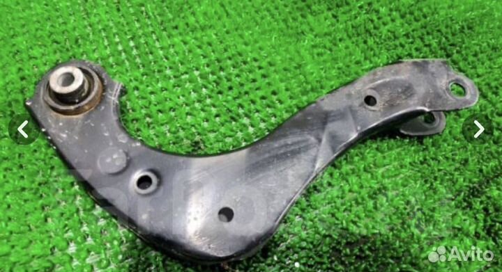 Рычаги задние Toyota Prius 2019, 4879047010