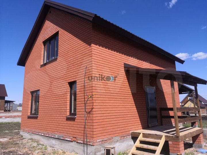 Дом 90 м² на участке 6 сот.