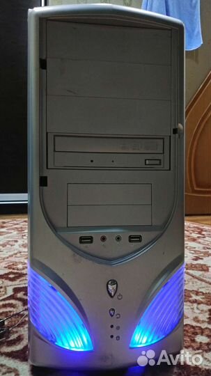 Корпус для пк с бп и DVD приводом
