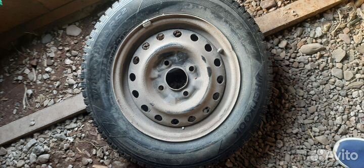 Hankook Winter I'Pike RS2 W429 175/70 R14 91T