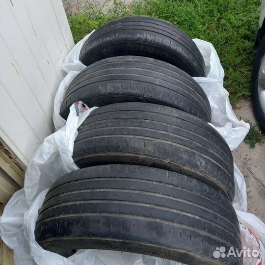 Kumho Ecsta HS51 205/60 R16 92H