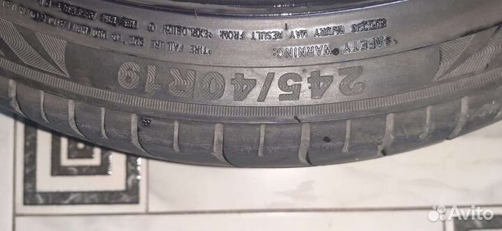 Triangle Sports TH201 245/40 R19