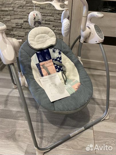 Детские качели, состояние новой