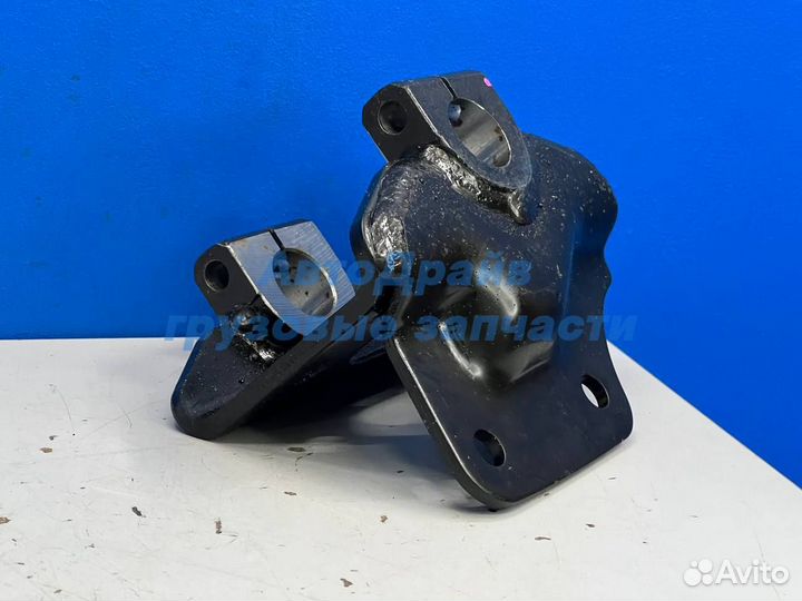 Кронштейн рессоры передней Isuzu FVR34