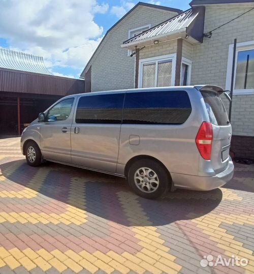 Hyundai Grand Starex 2.5 AT, 2011, 259 000 км