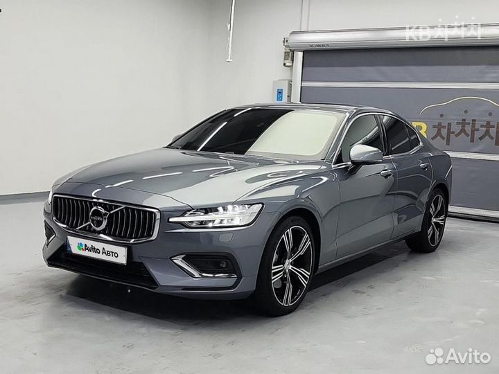 Volvo S60 2.0 AT, 2021, 18 000 км