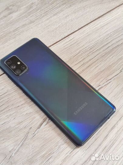 Телефон samsung galaxy a71