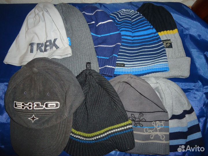 Шапки пакетом размеры 54-56 б/у